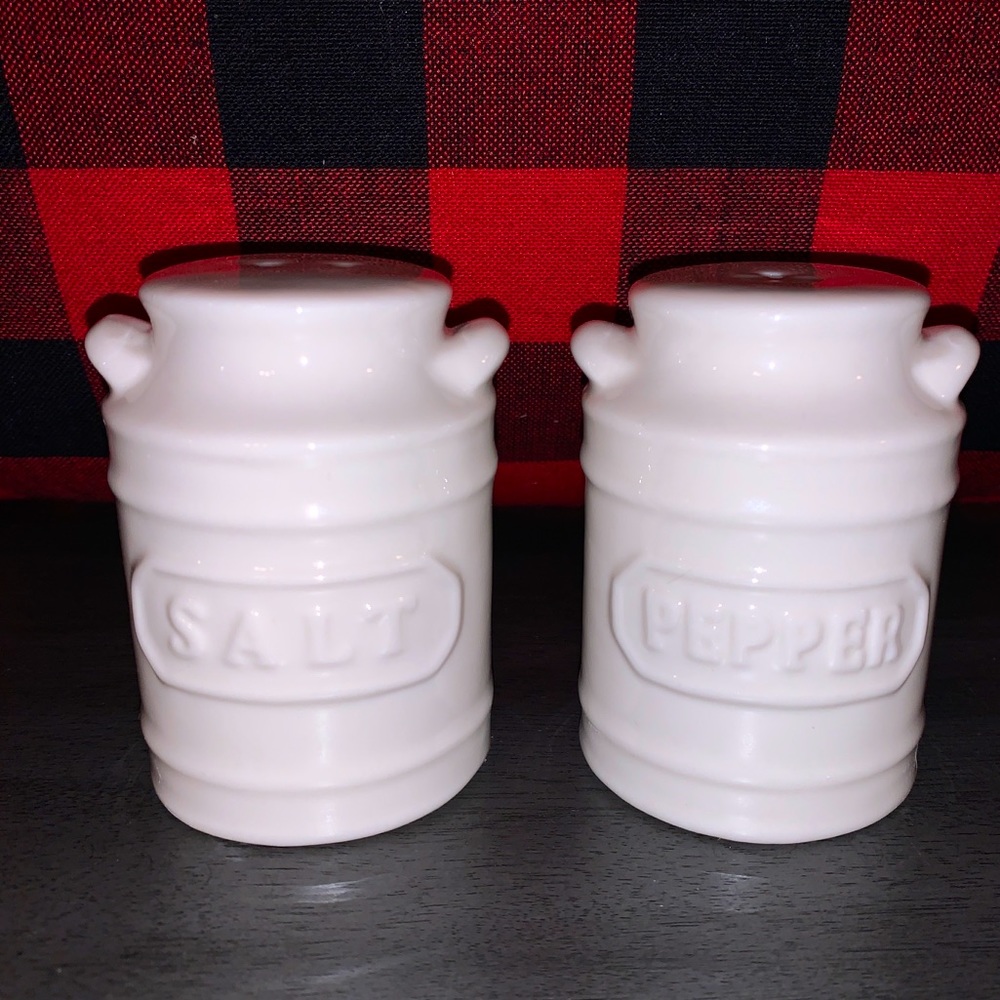 Ashland Salt & Pepper Mason Jars‎